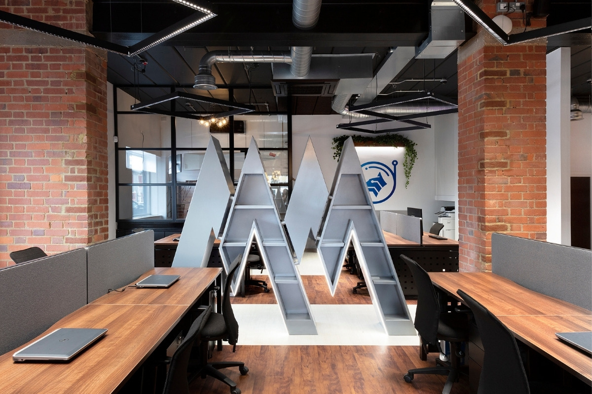 Renovated Small Office Design Allows for Future Company Expansion ...