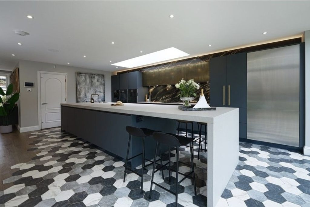 Elementi Cucina Created a Contemporary Kitchen for Mansfield House