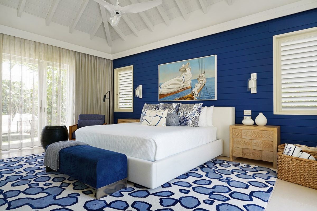 Studio IDC: Creating a Tropical and Elegant Beach House Design