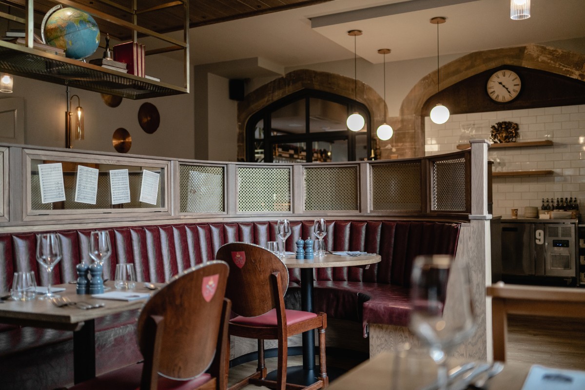 minster, Rachel McLane Designs a Brasserie-Style Restaurant from the Former York Minster School