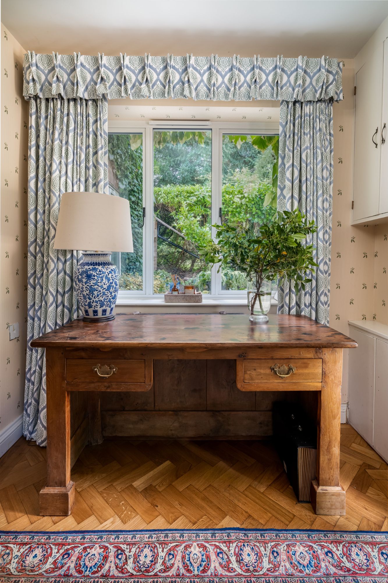 Amersham Interiors, Transforming a House into a Dream Family Home: Amersham Interiors’ Cottage-Style Creation