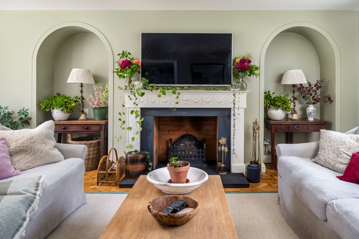 Amersham Interiors, Transforming a House into a Dream Family Home: Amersham Interiors’ Cottage-Style Creation