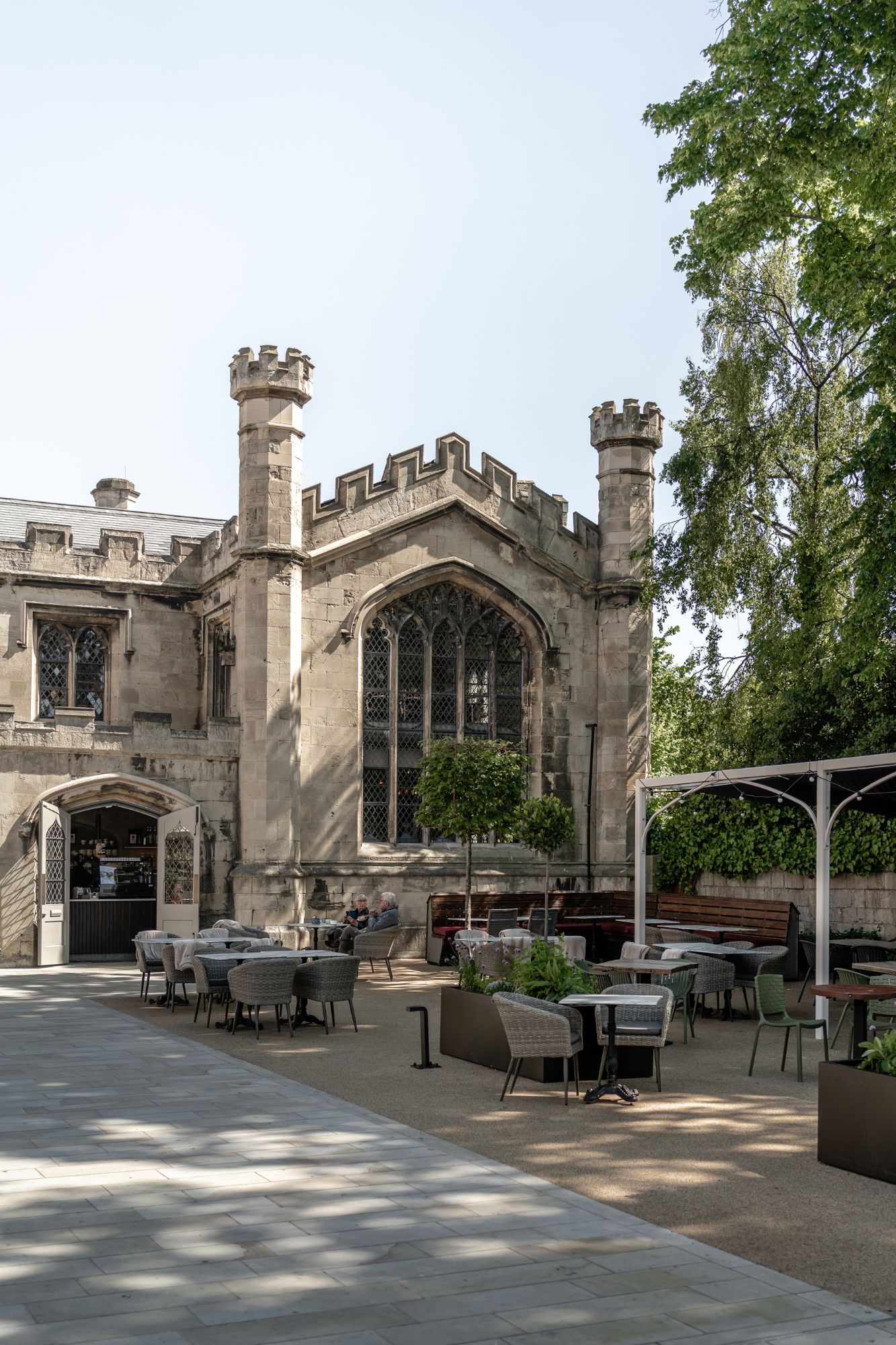 minster, Rachel McLane Designs a Brasserie-Style Restaurant from the Former York Minster School