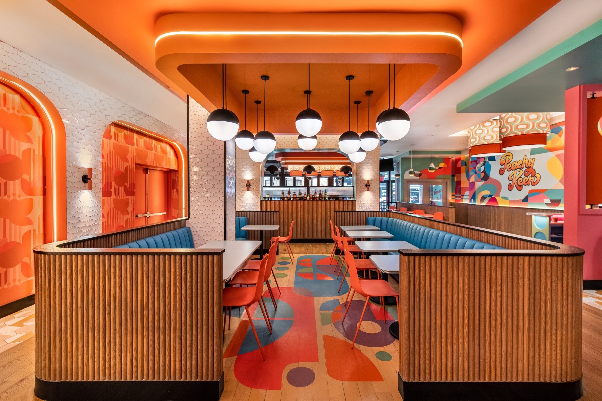 wid chapman architects, Wid Chapman Architects Design a Colourful and Retro Restaurant