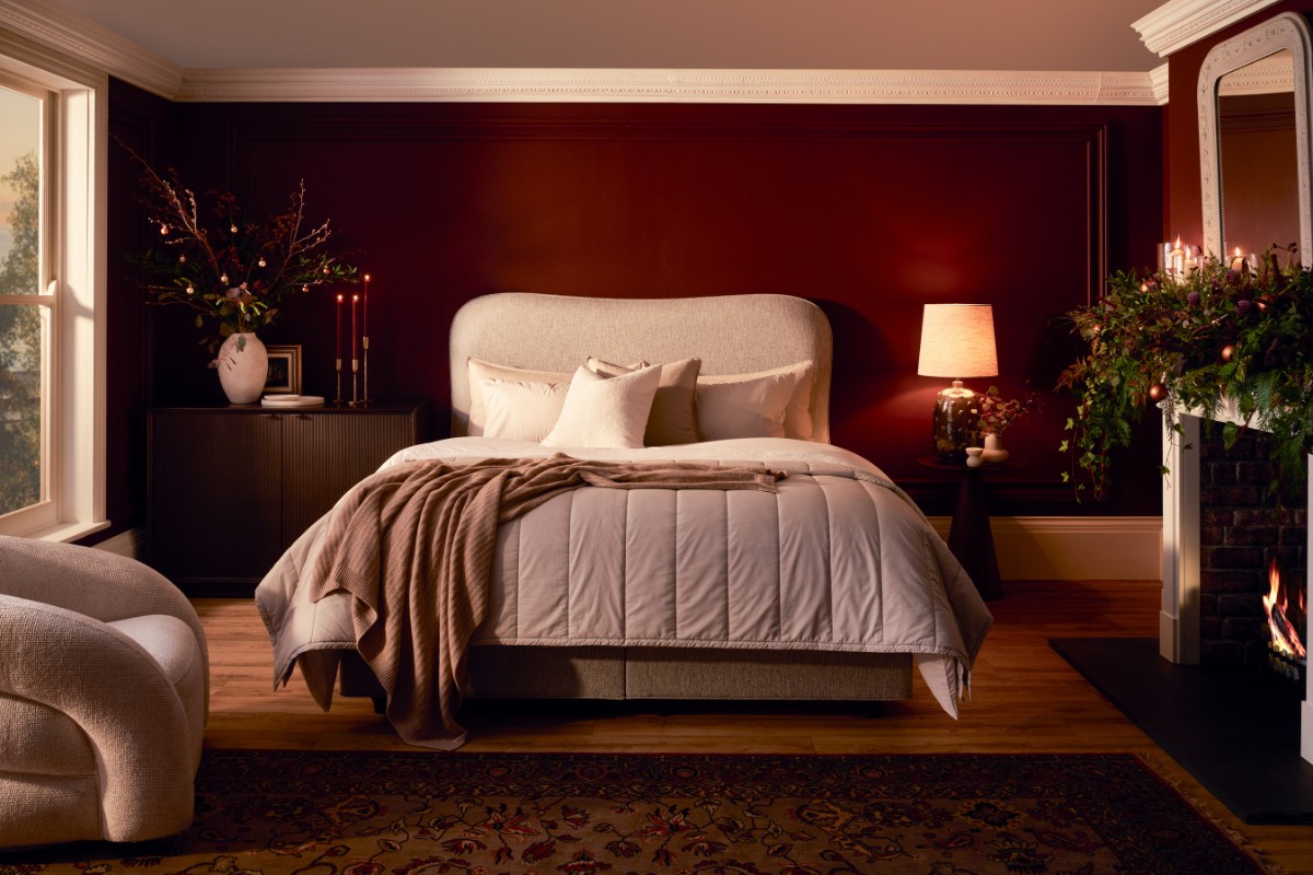 Devonshire Mattress with Wool De Luxe Divan and Lennox Headboard From Vispring