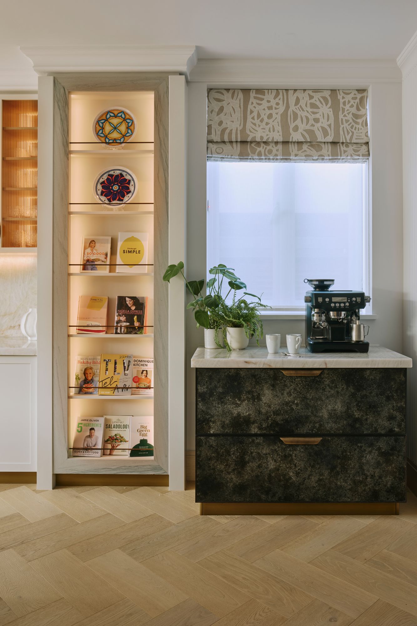 Kitchen, Family Living and Elegant Sophistication Combine in this Open-Plan Kitchen Space