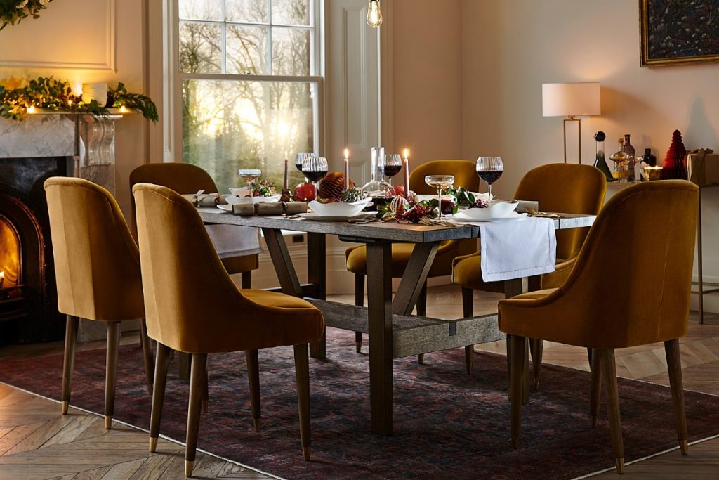 Sofa.com: Welcoming a Contemporary Look for Christmas Dining