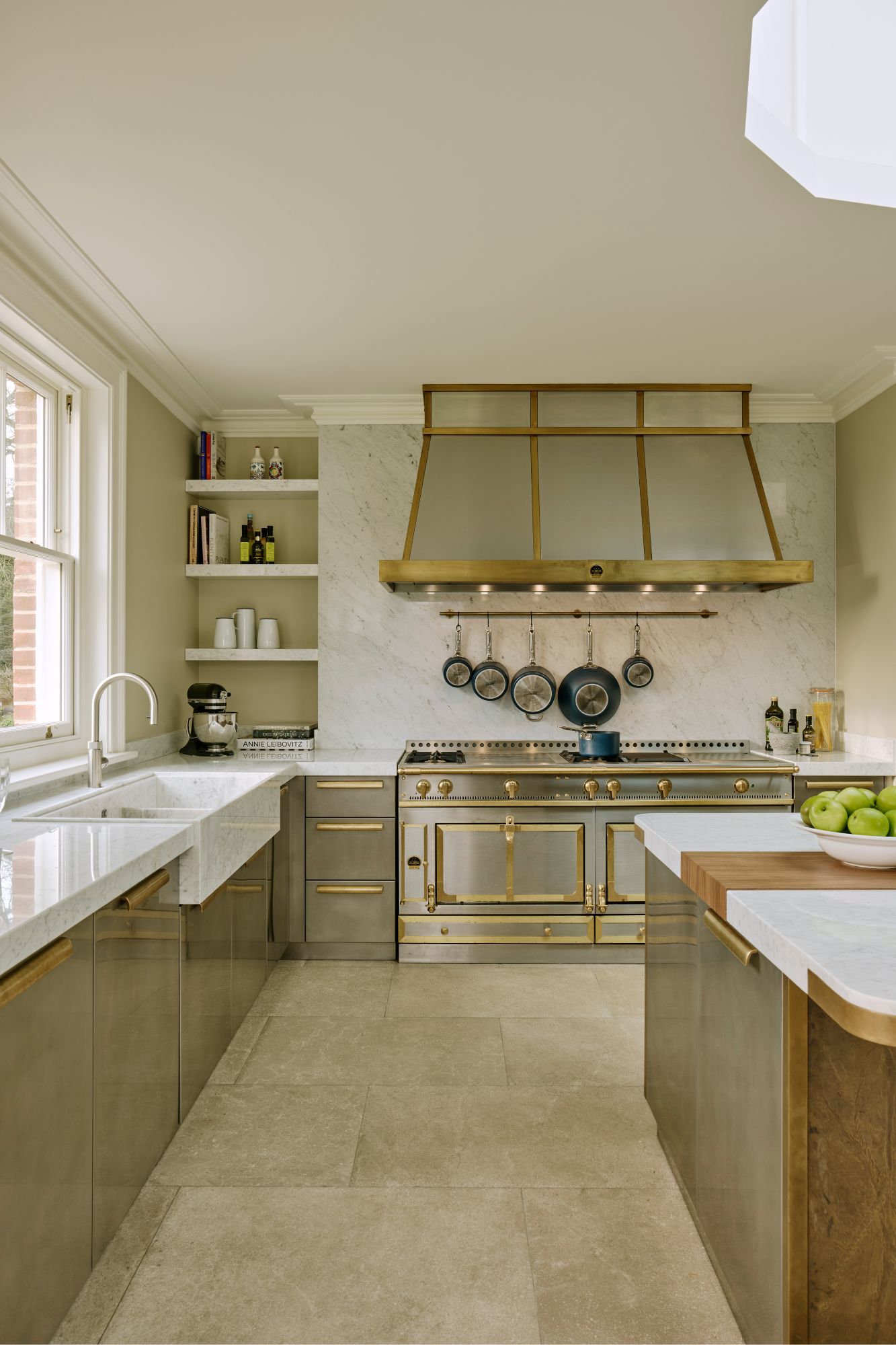 ledbury studio, A Jewellery-Box-Inspired Kitchen by Ledbury Studio